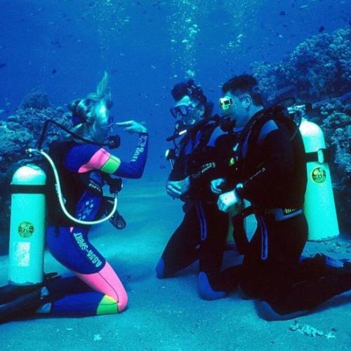 Advanced Open Water Diver